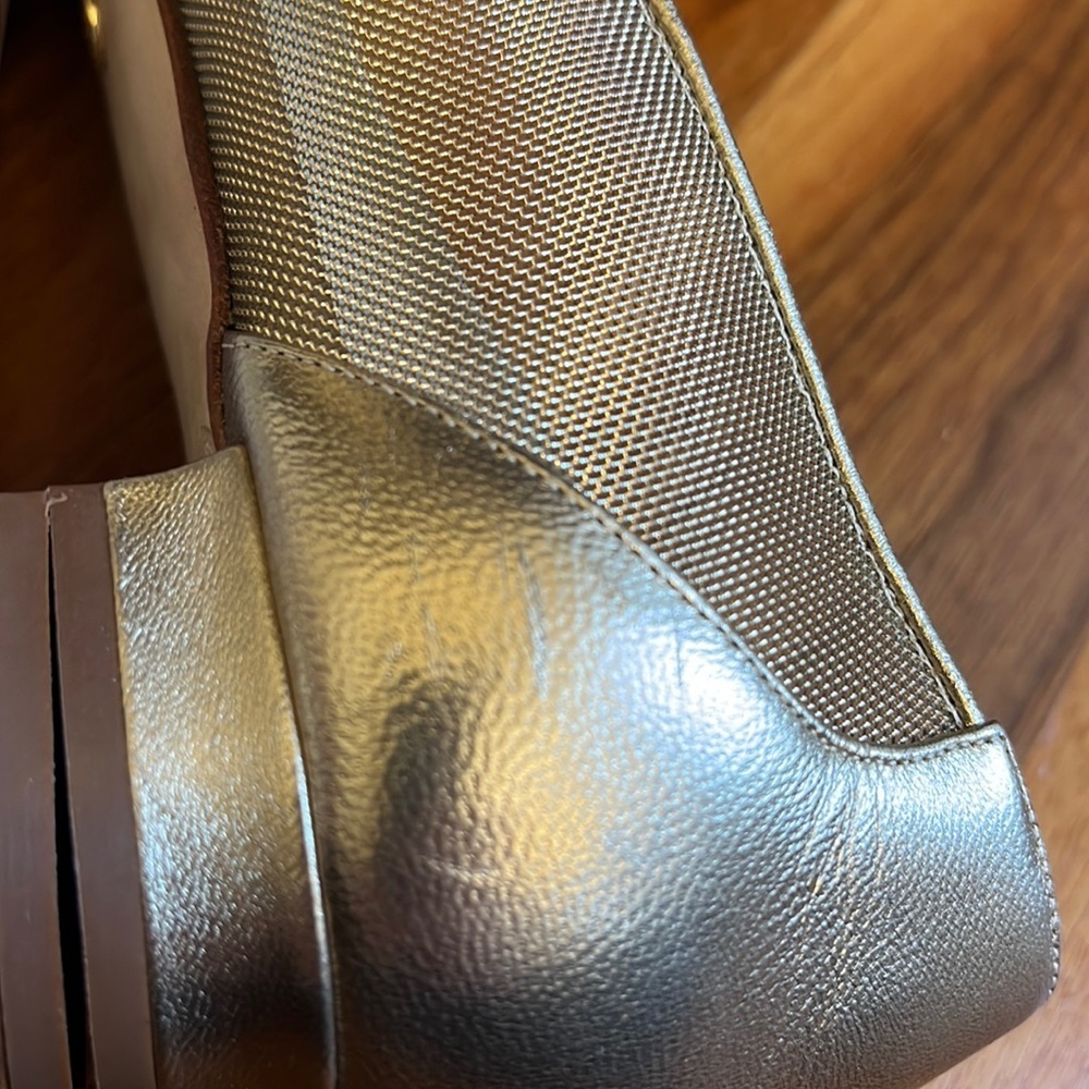 Manolo blahnik Hangisi Chrystal Buckle Gold Mesh Flats, 50th anniversary, NEW - Picture 12 of 17